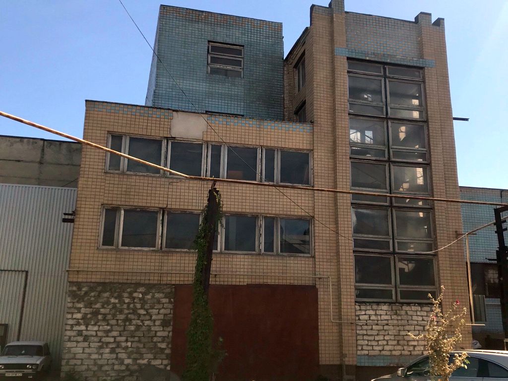 Rent of a 5-storey building.  . Bugaivska