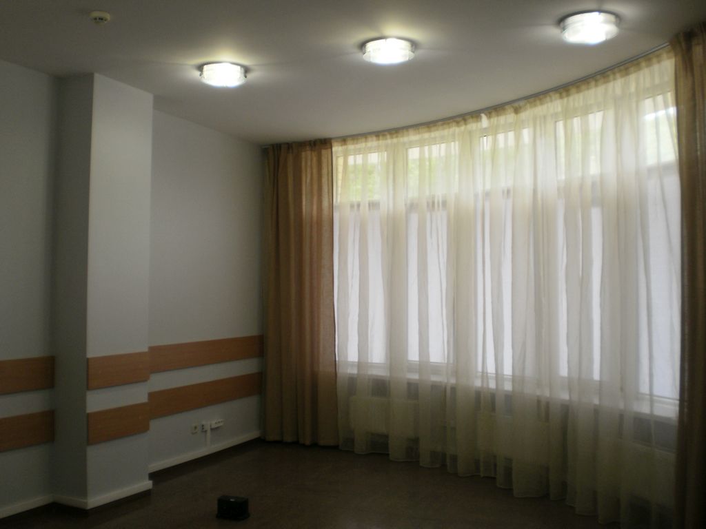 Office for rent. Shevchenko Avenue, 345 sq. m. 