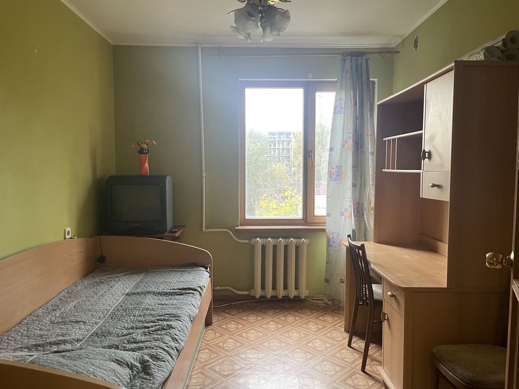 Selling 3 rooms. apartment Independence Square