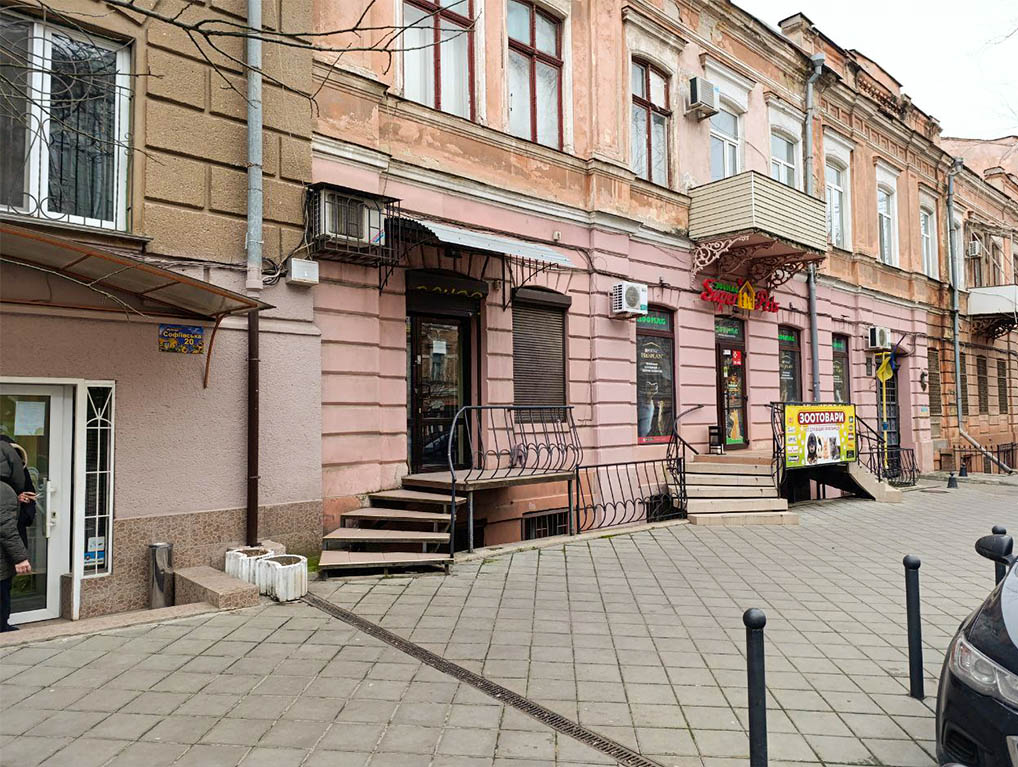 Сдам помещение под магазин, офис или салон, ул. Софиевская