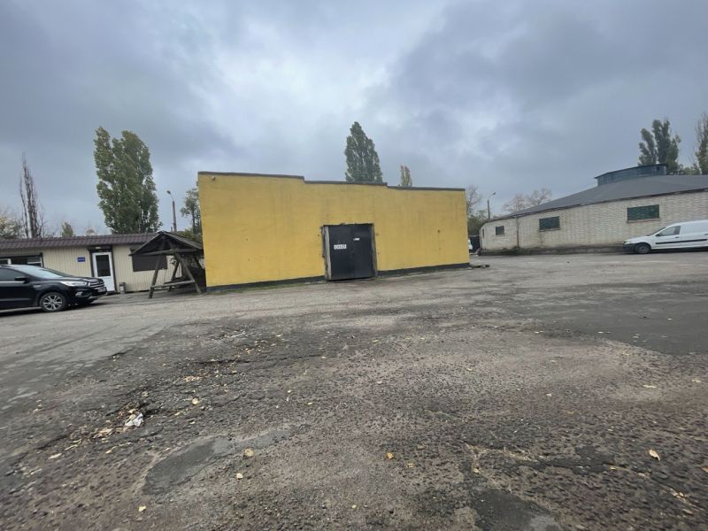 Сдам хороший склад на Новомосковской дороге. 320 кв.м.