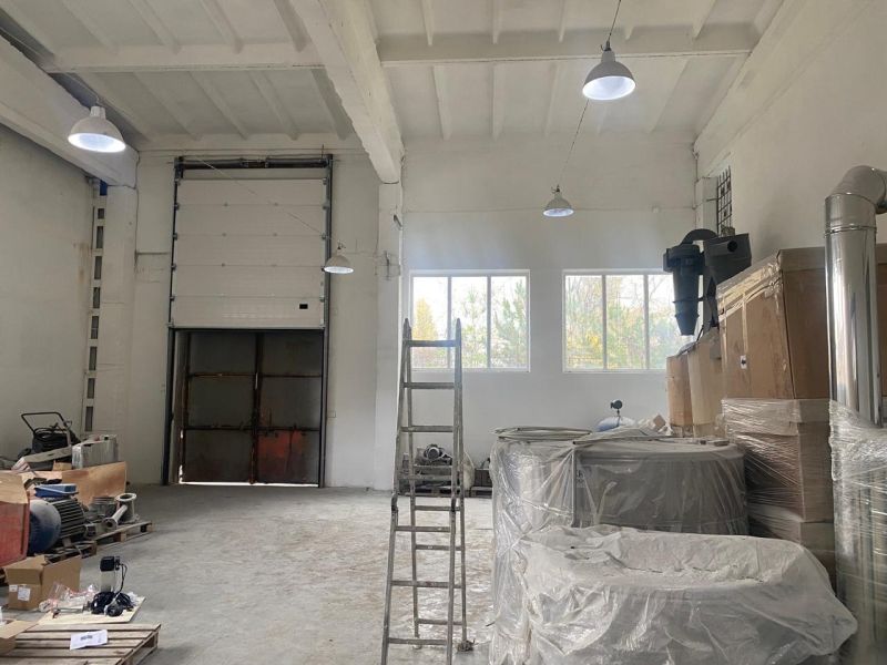 Сдам отличное помещение под склад или производство. Известковая.