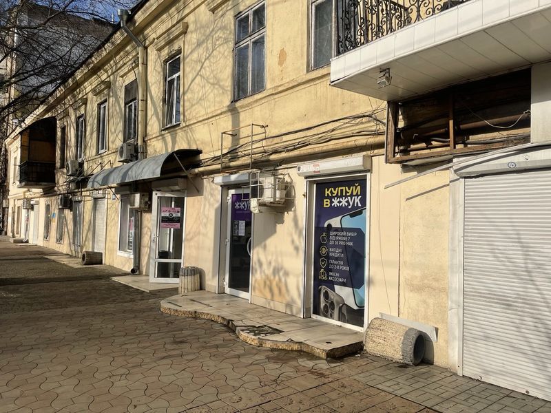 Сдам фасадный магазин/салон, Большая Арнаутская