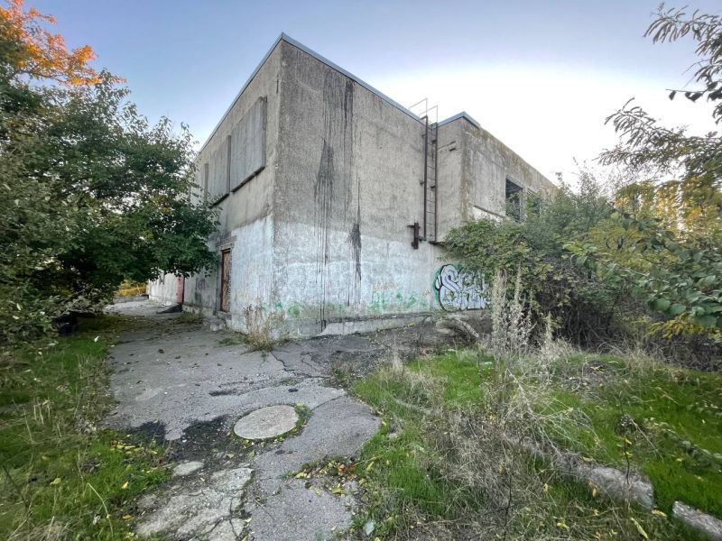 Помещение в Большой Долине. 1636 кв.м.