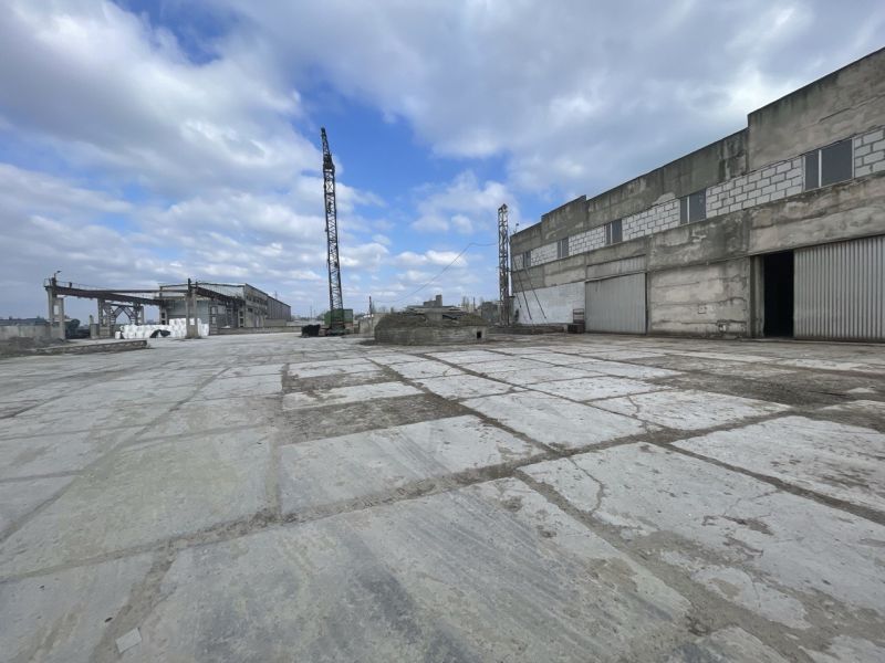 Помещение под склад или производство. Объездная дорога