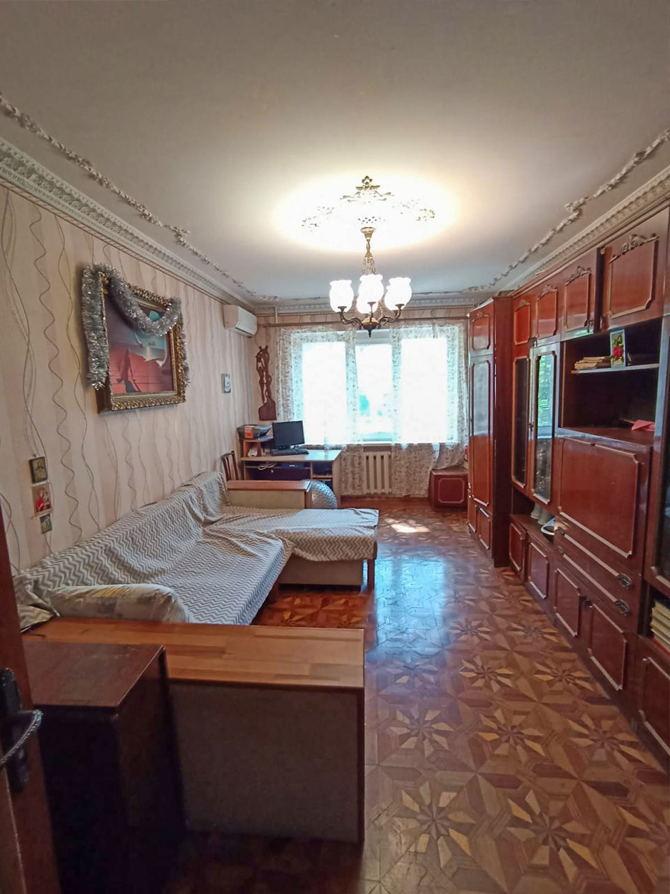 Трёхкомнатная квартира на ул. Семьи Глодан (Ильфа и Петрова), 3/9 эт. кооперативного дома