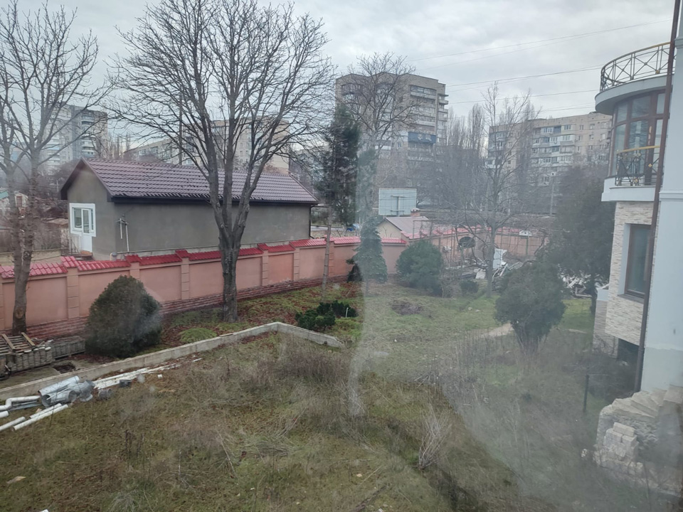 Здание под пансионат, медицинский центр