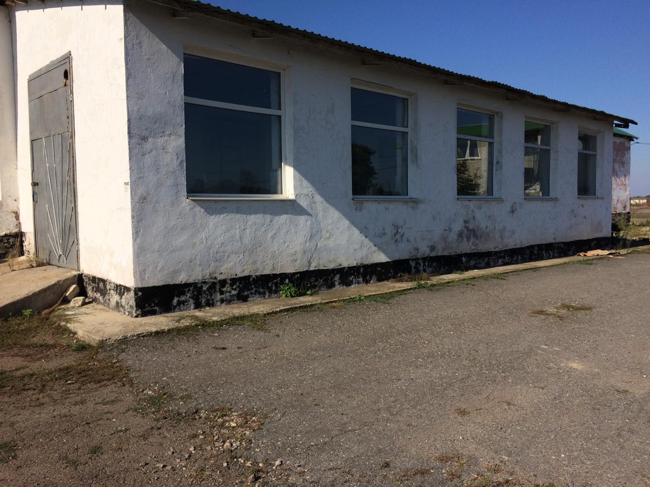 Помещение под склады, производство на участке 3,8 га